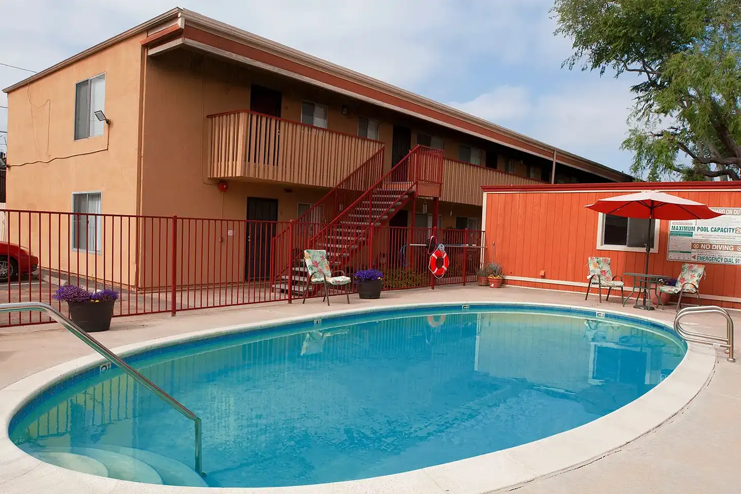 Village Green Apartment Homes photo 4
