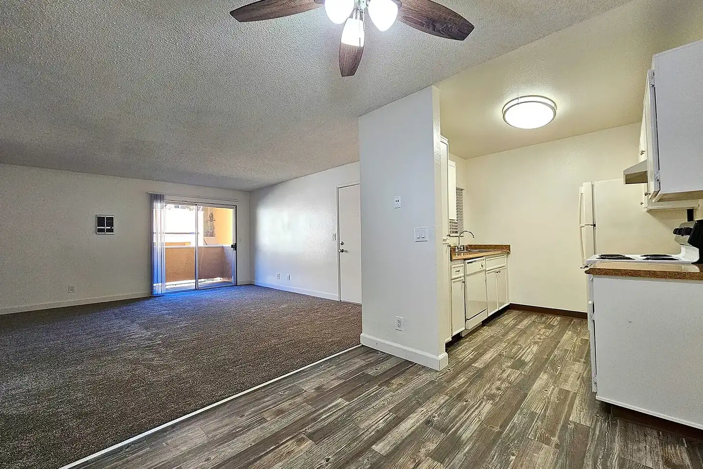 Valley View Apartments photo 5