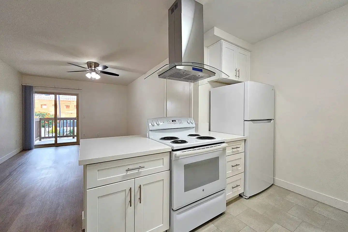 The Vine Apts photo 2