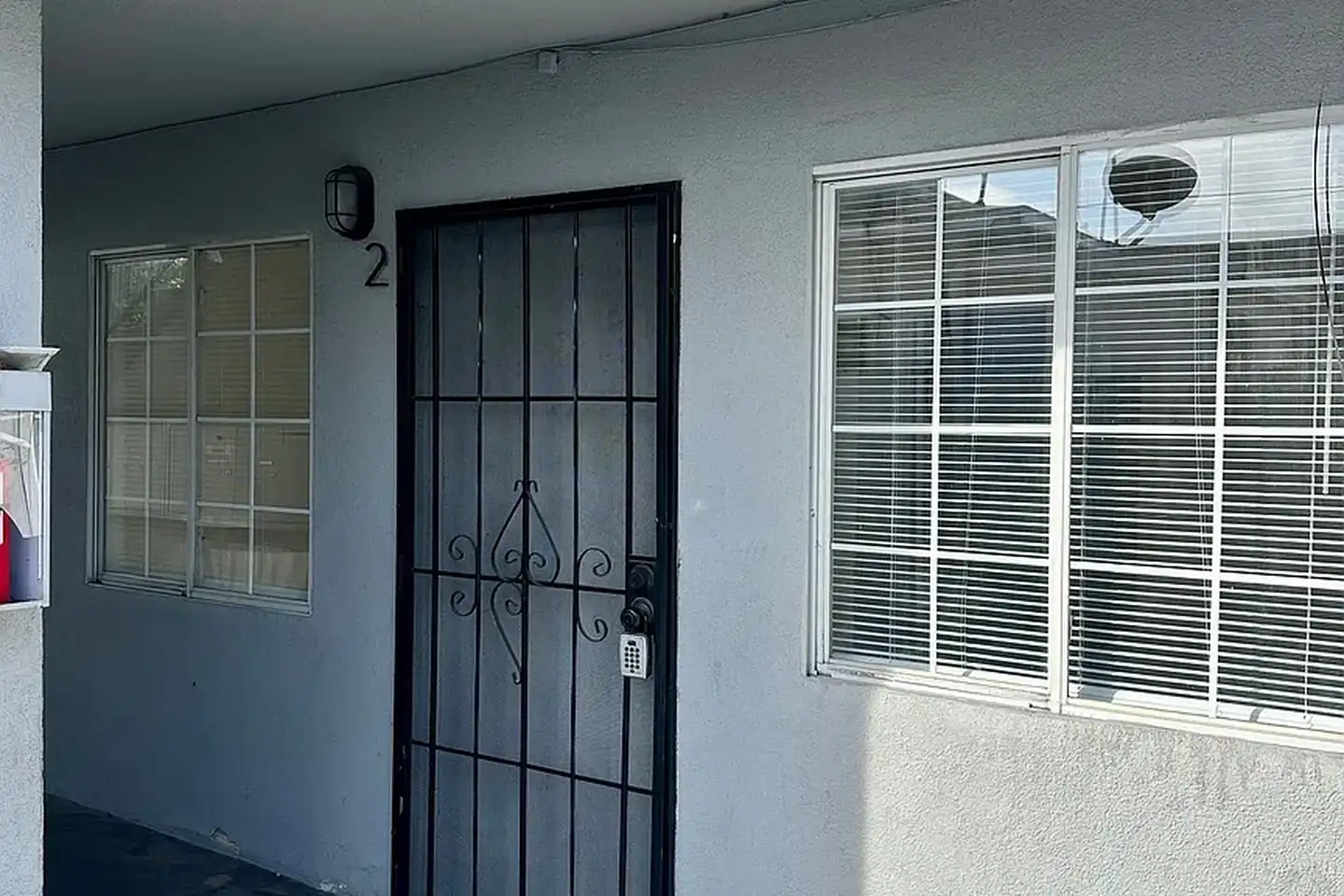 4151 35th Street photo 3