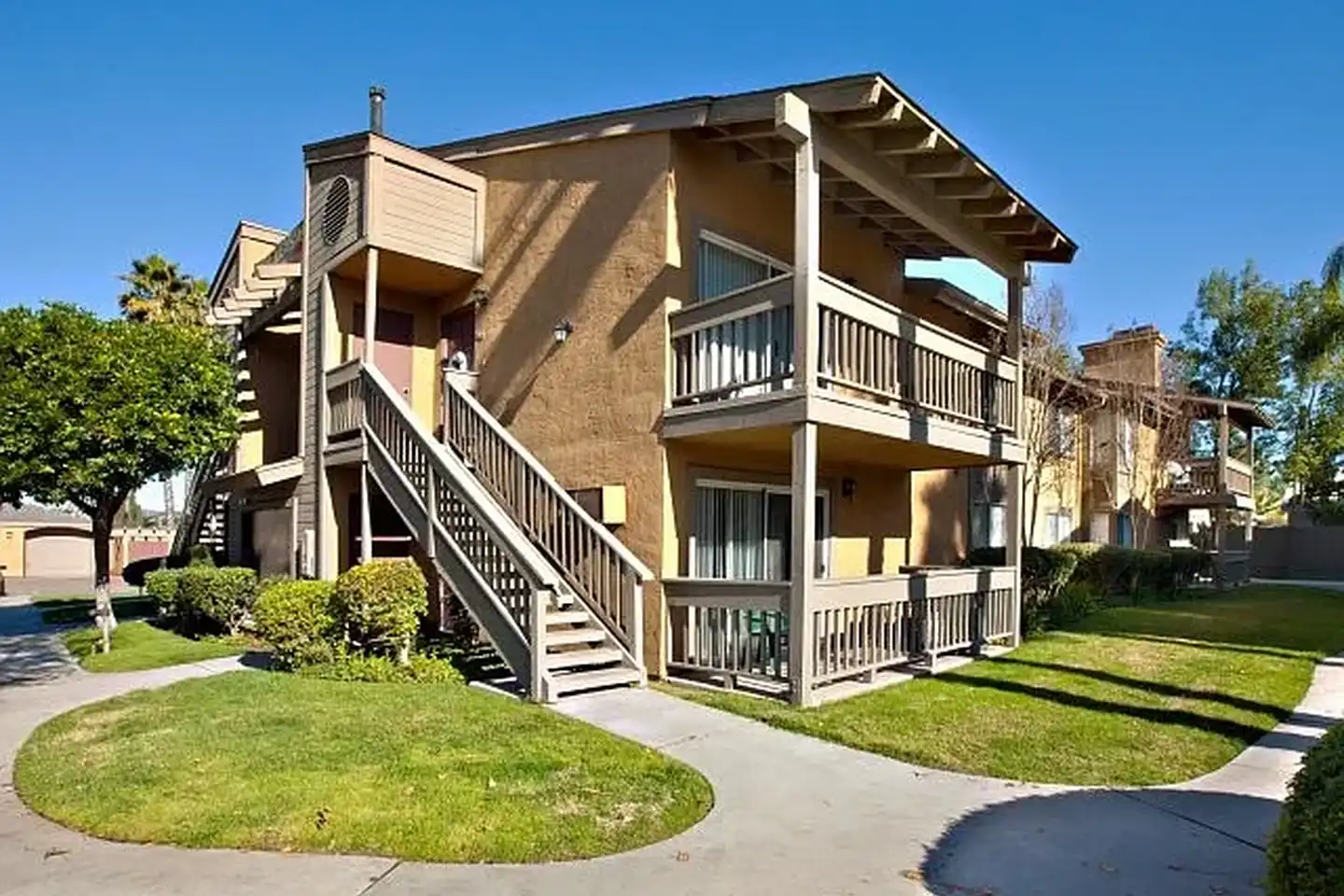 Martin Woods Apartment Homes photo 4