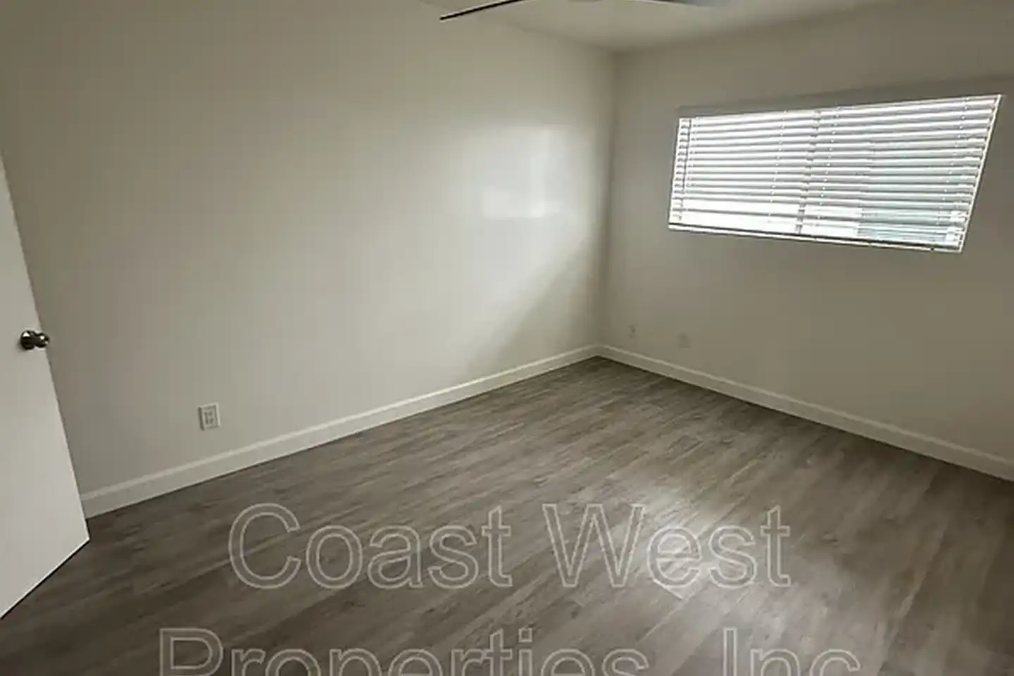 Mauna Loa Apartments
