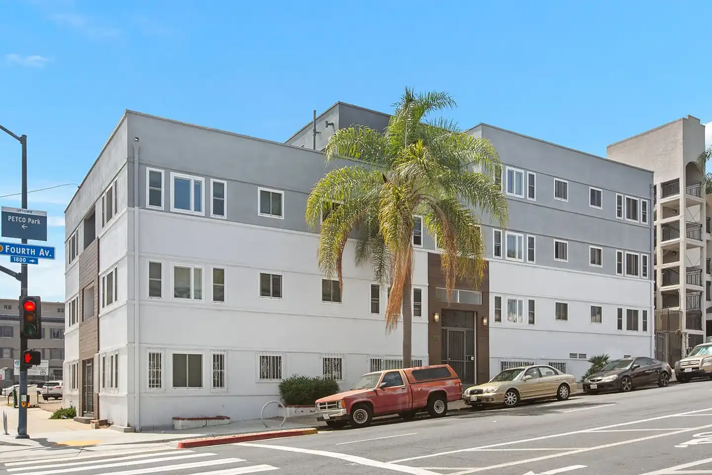 Grandview Apartments photo 3