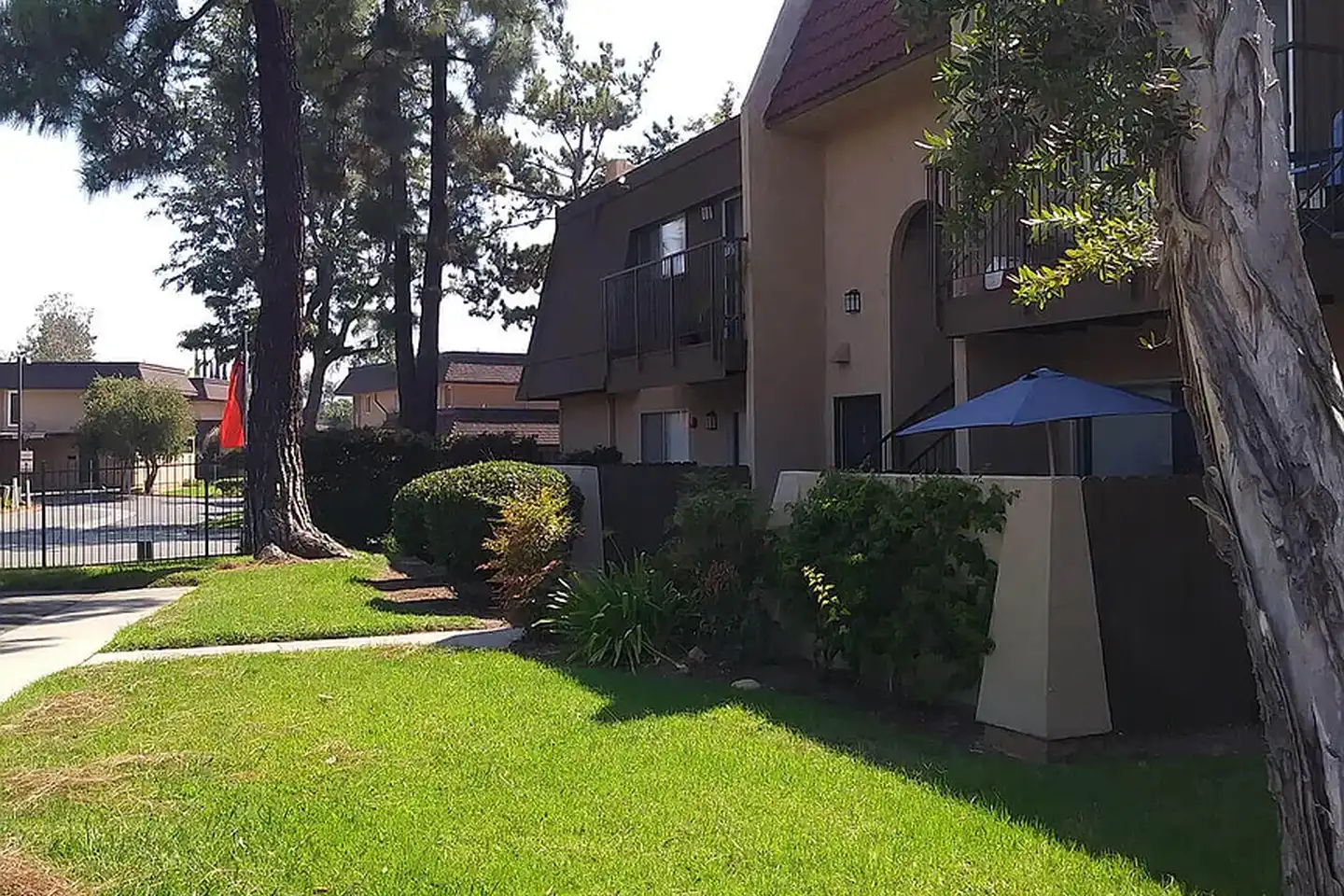 Teton Pines Apartments photo 4