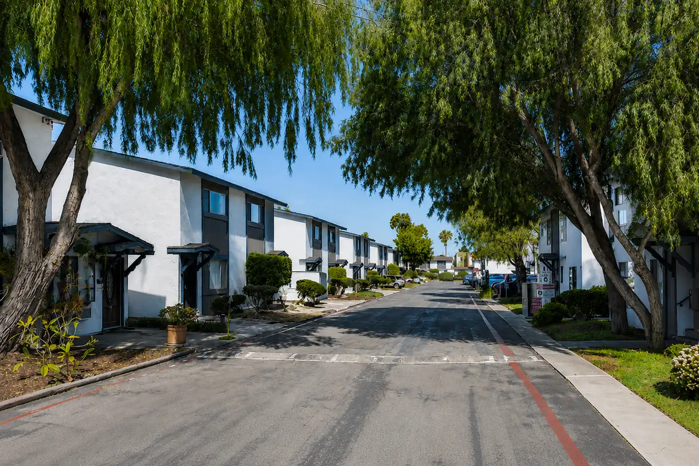 Country Aire Apartments photo 2