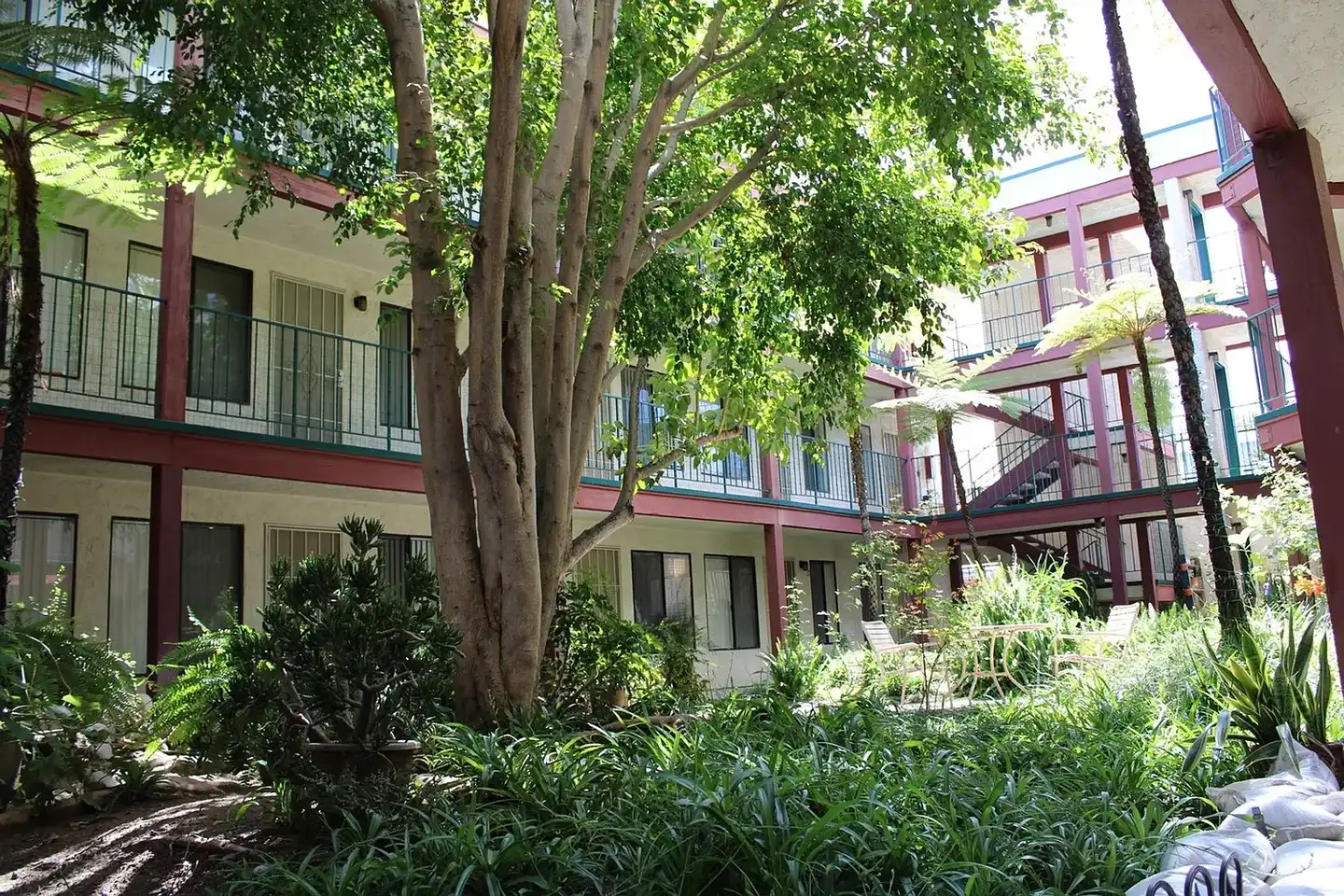 Santa Fe Manor photo 4