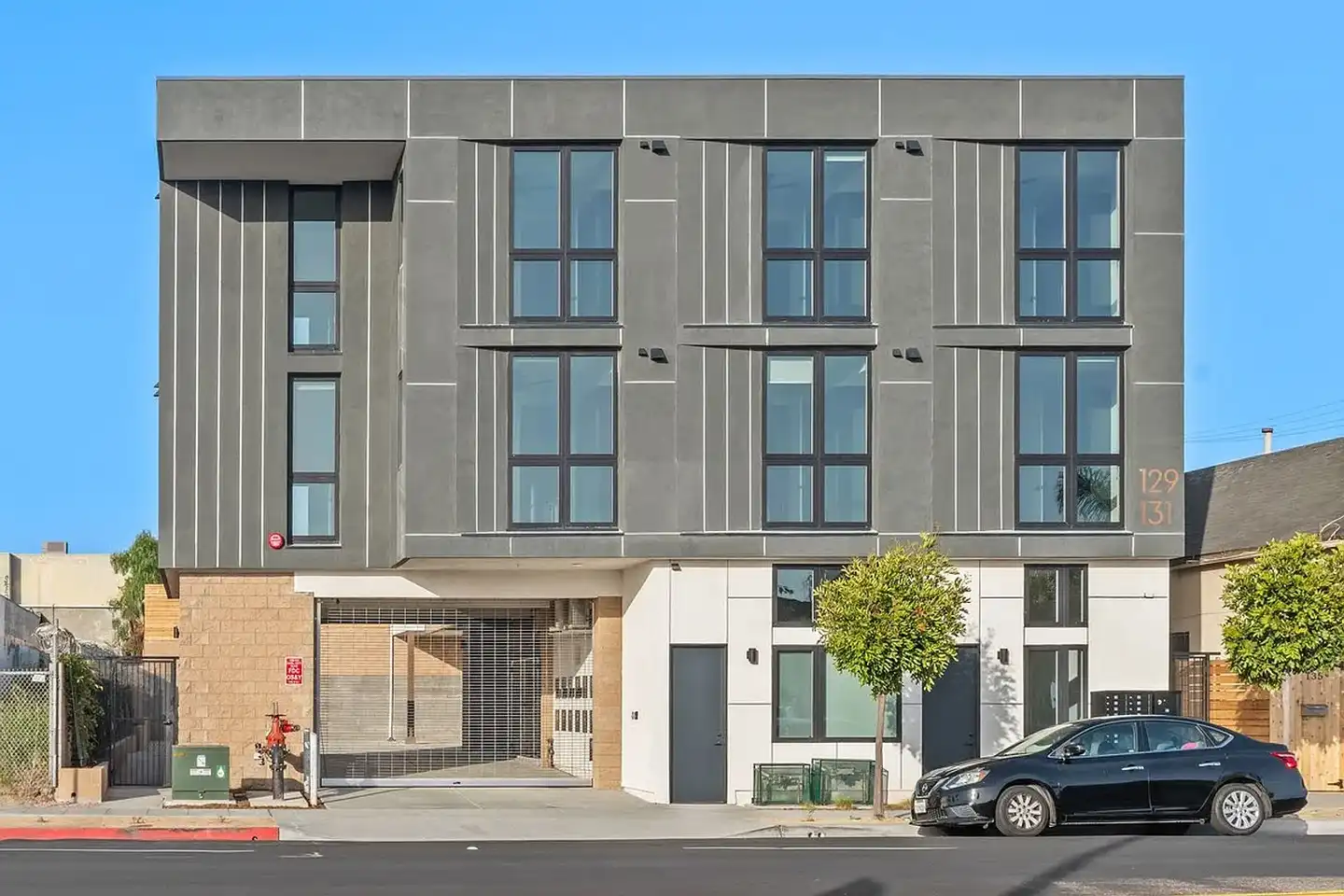 129-131 National City Blvd. photo 2