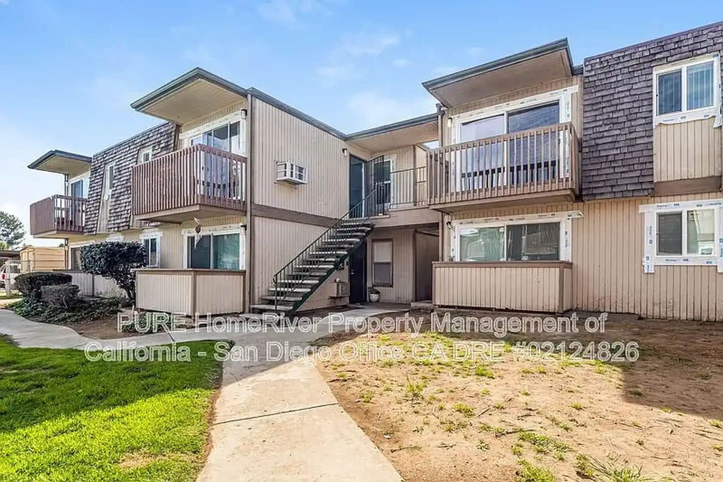 480 Jamacha Rd photo 4