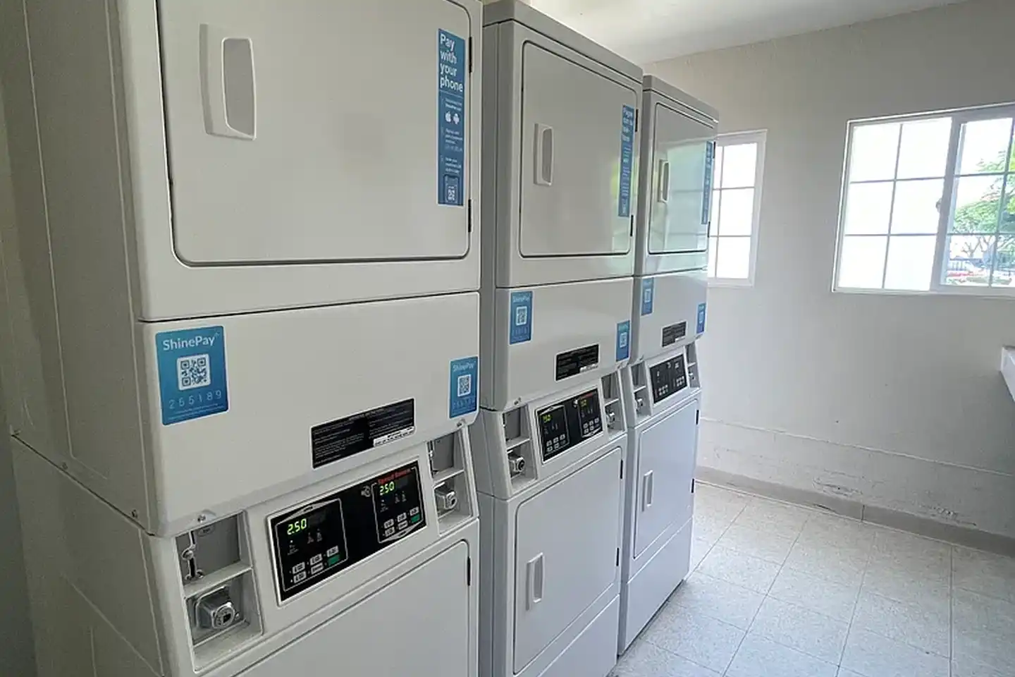 Oxford Terrace Apartments photo 5