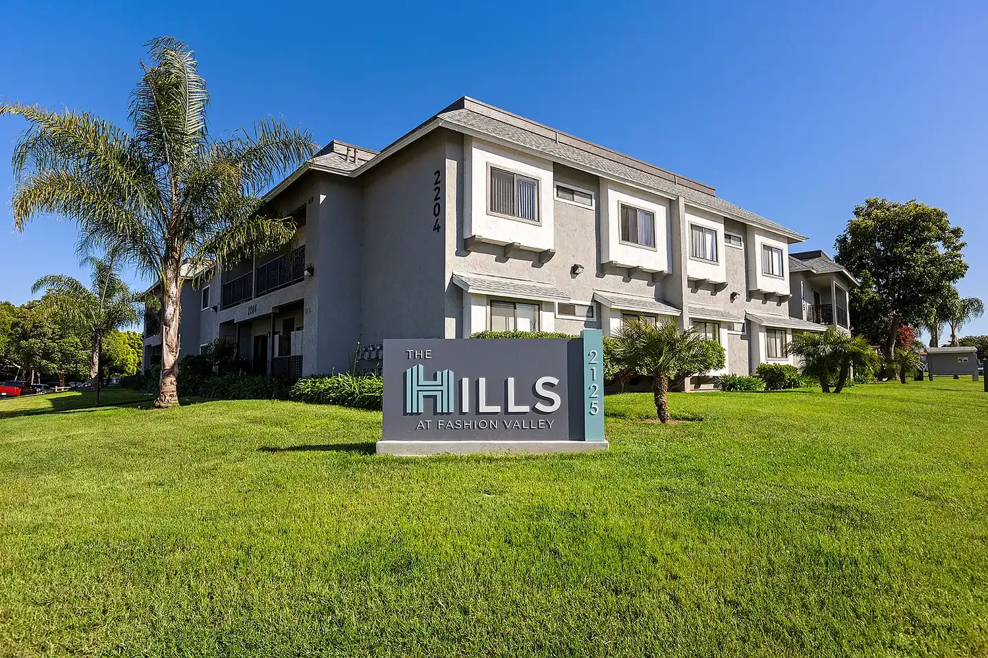 The Hills At Fashion Valley Apartments photo 2