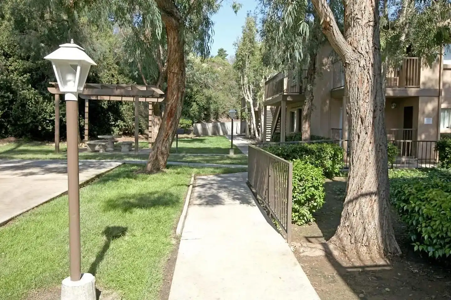 Euclid Oaks photo 5