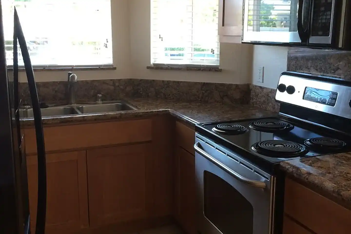 The Heritage at Canyon Pointe photo 4