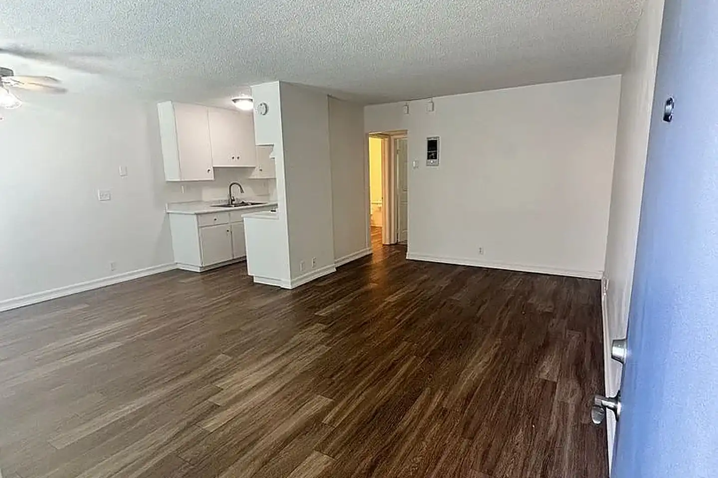 University Terrace Apartments photo 5