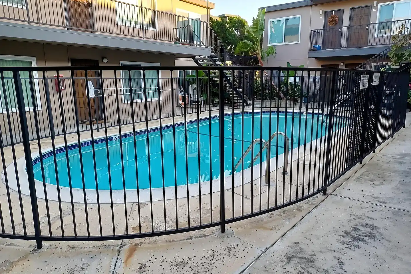 Sapphire Apartments photo 4