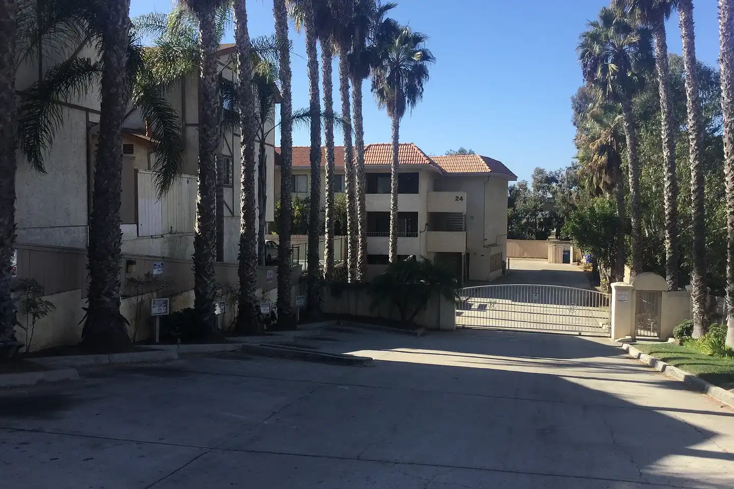 Bay Pointe Apartments