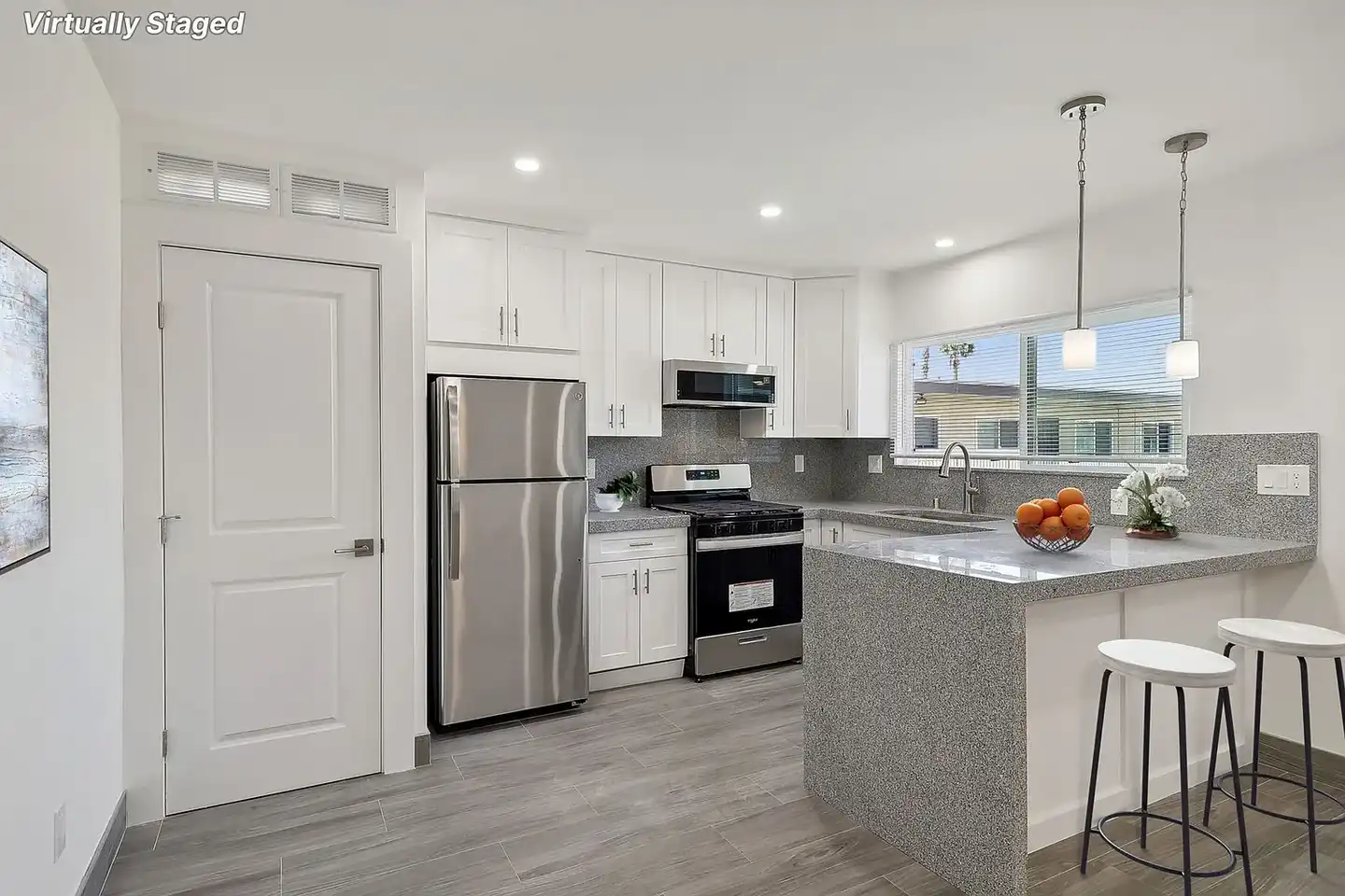 Palm Terrace Apartments photo 3