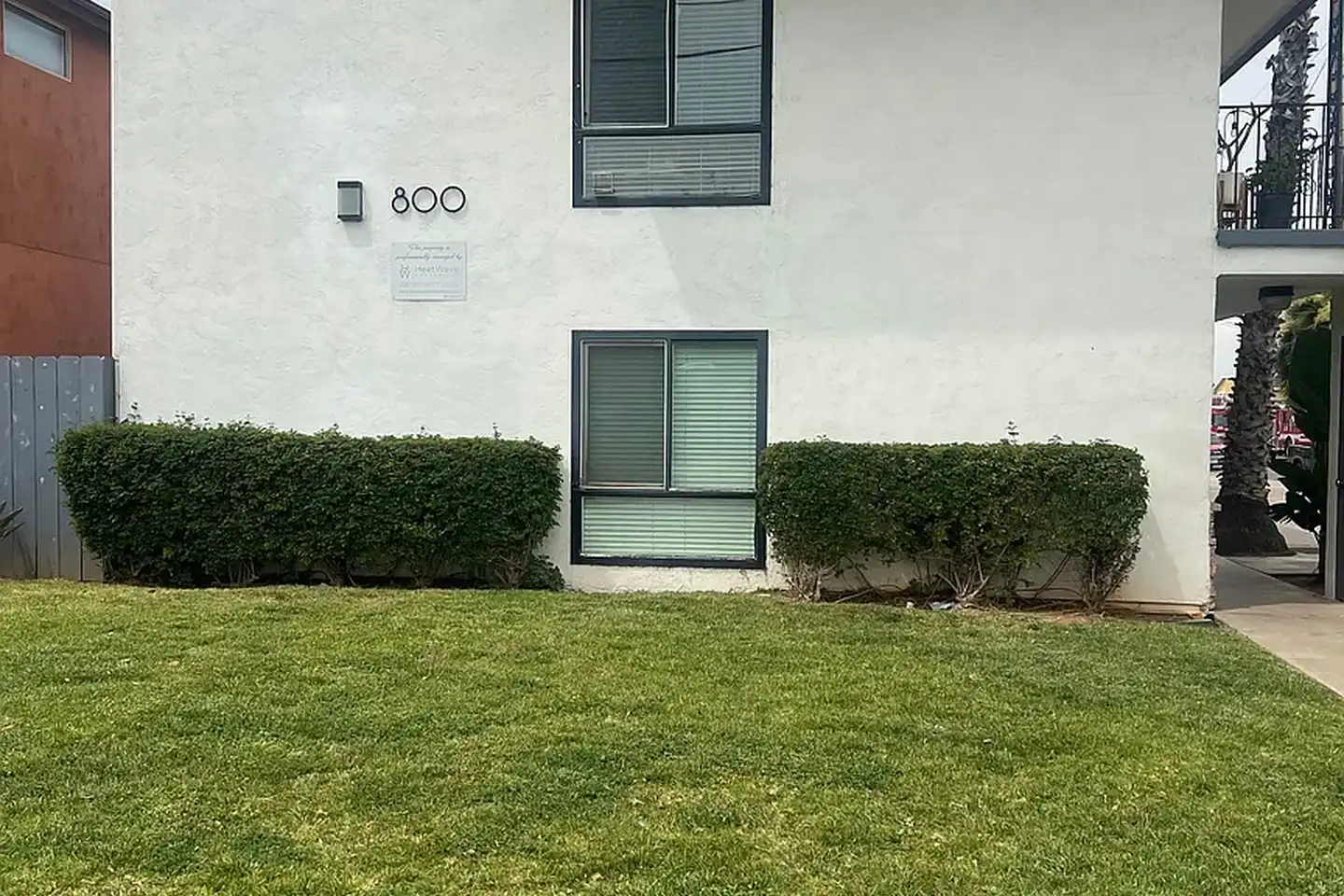 800 Emory St photo 2