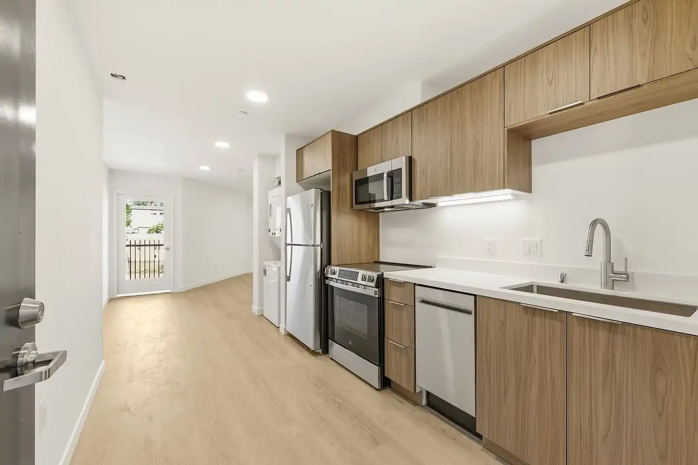Goldilocks Apartments photo 2