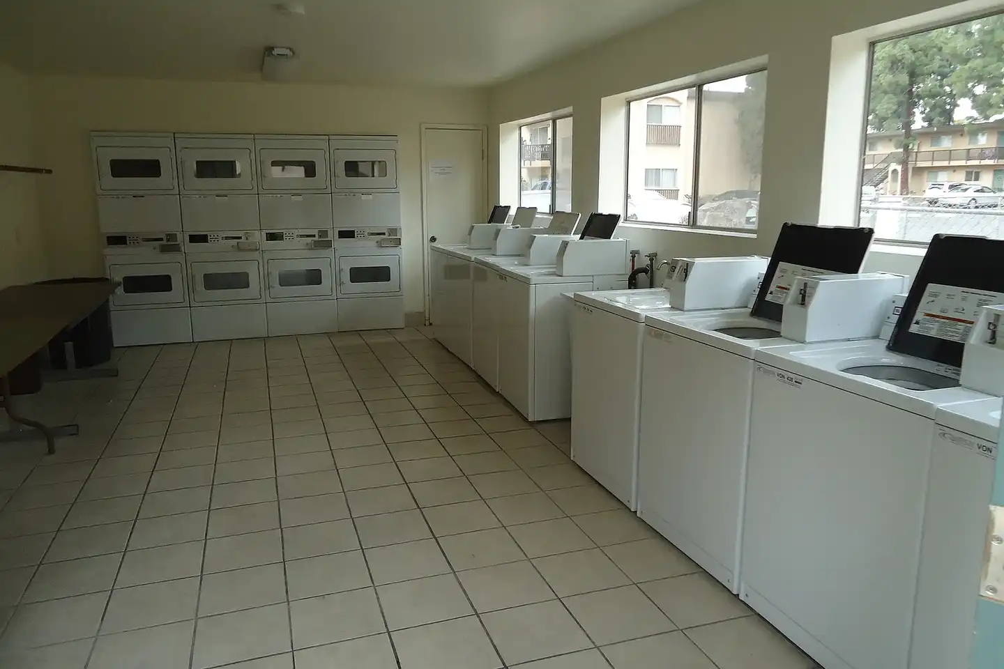 South Bay Towers Apartments photo 5