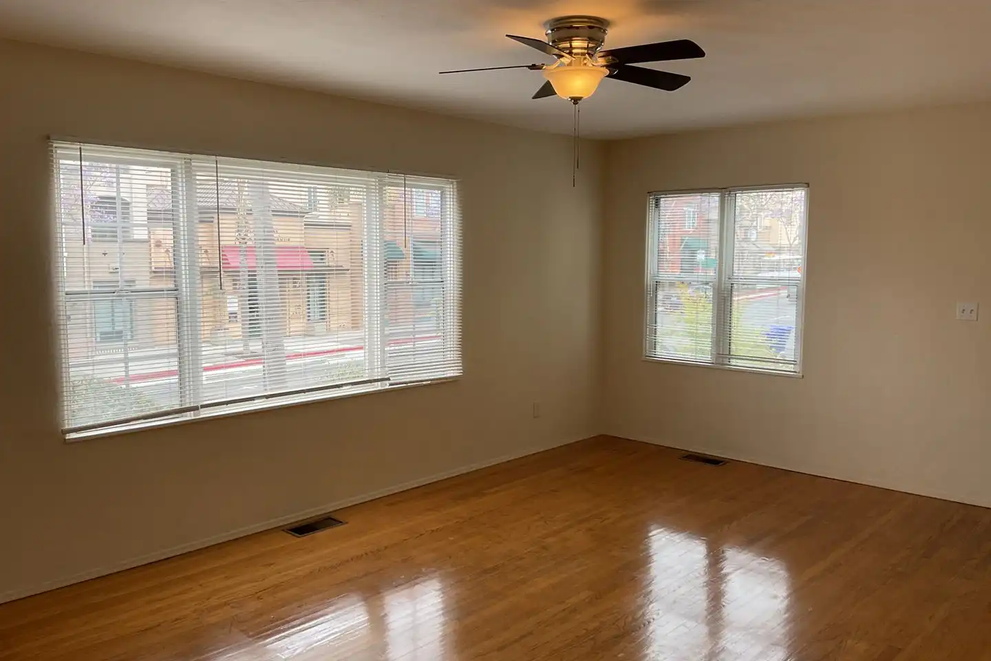 2417 Fifth Ave unit 2417 photo 5