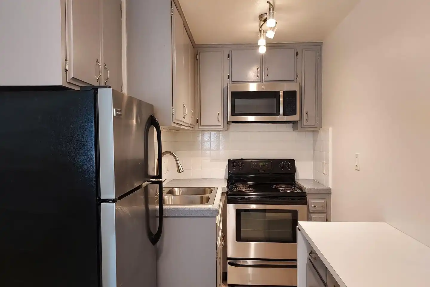 4433 Montalvo St unit 07 photo 4