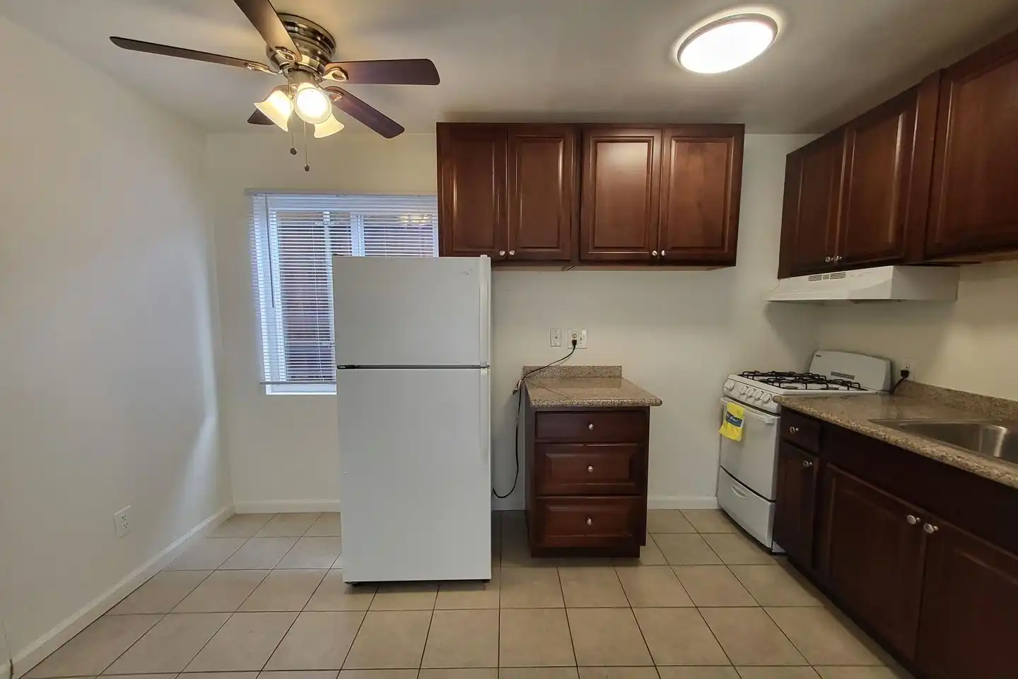 4080 Lamont St unit 2 photo 2