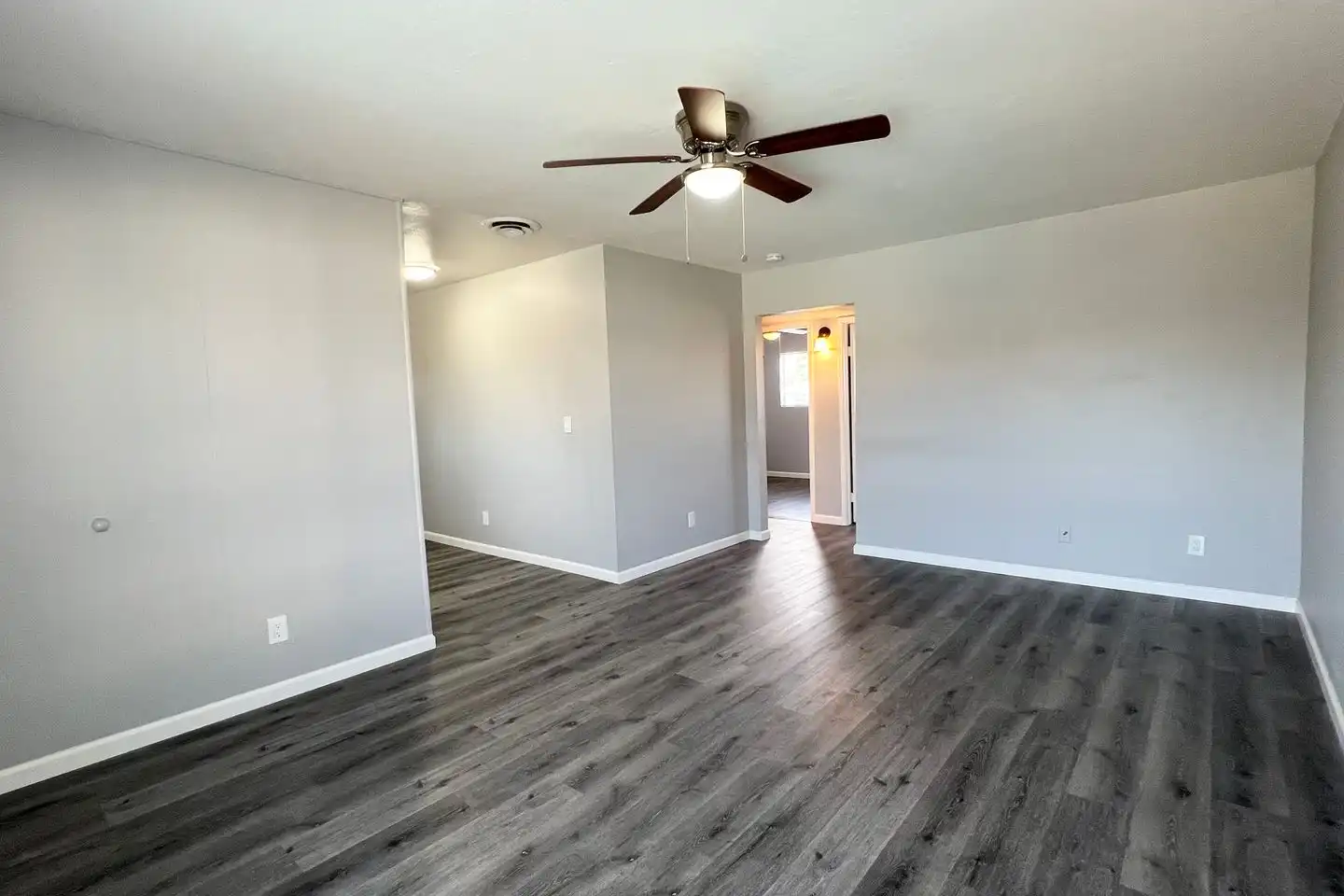 798 McClure St unit 16 photo 3