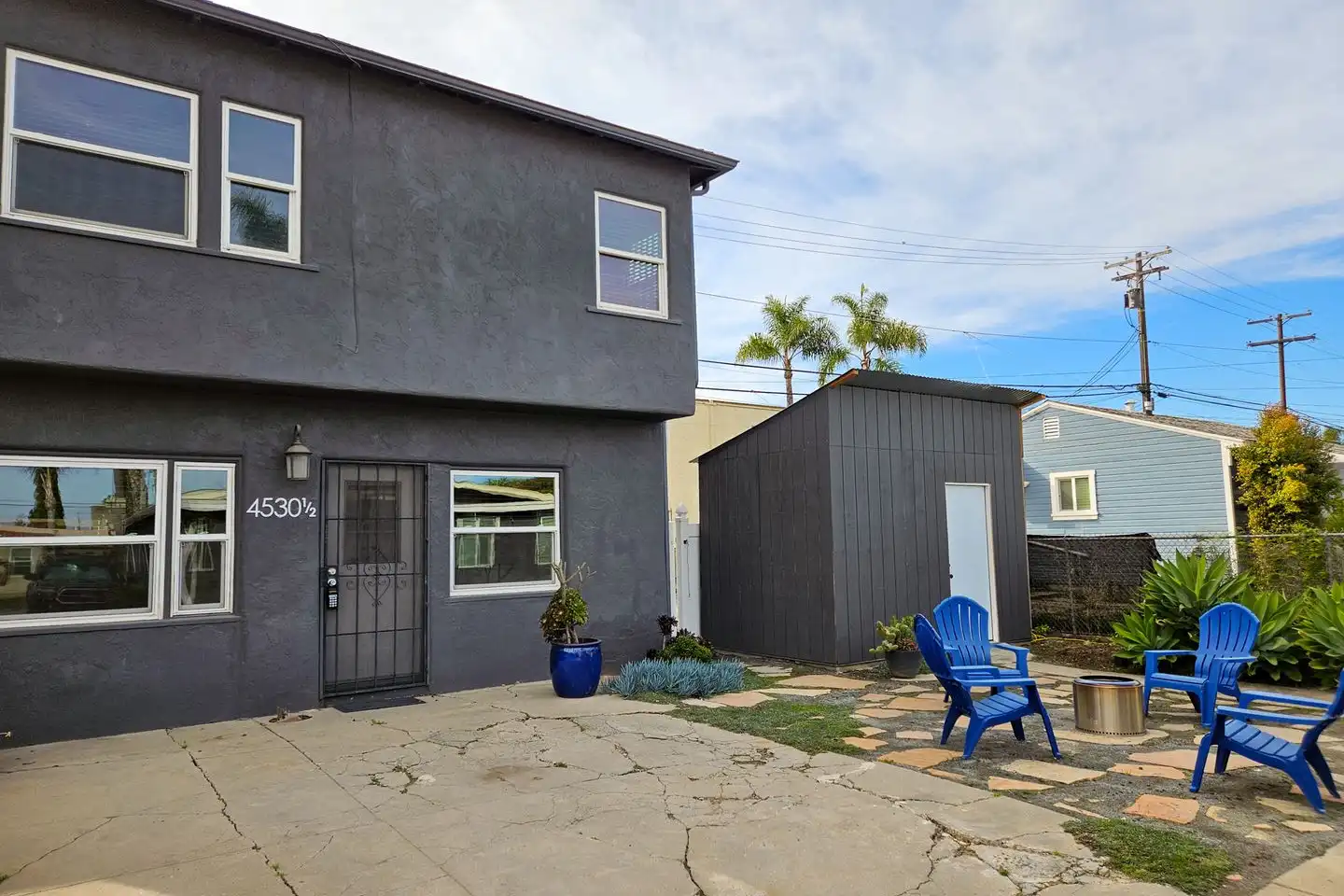 4530 32nd St photo 2