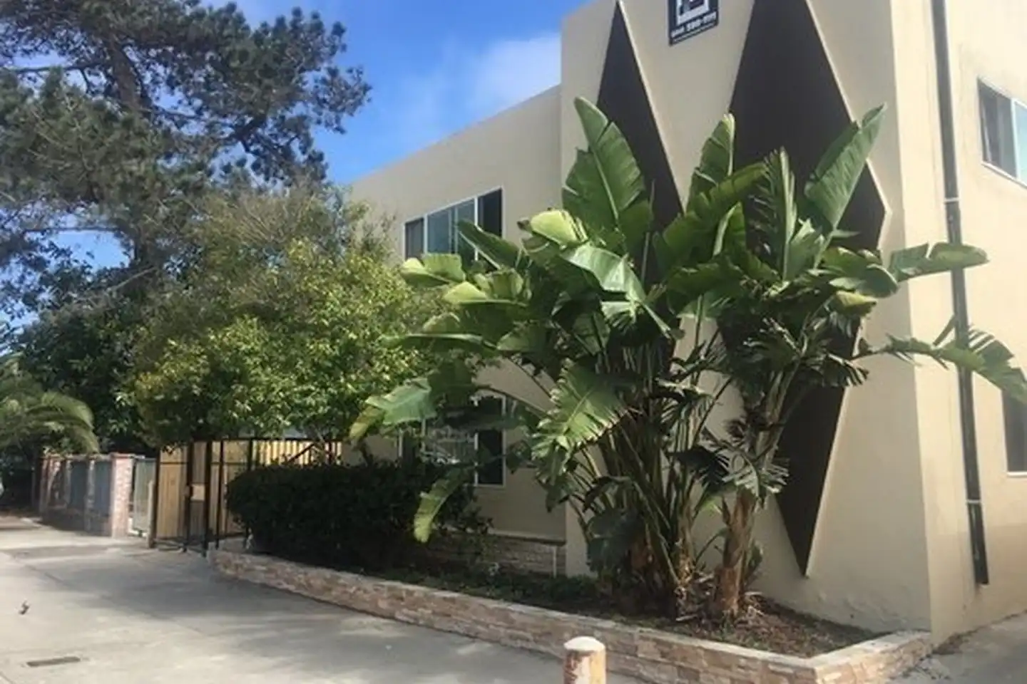 5065 W Point Loma Blvd unit C