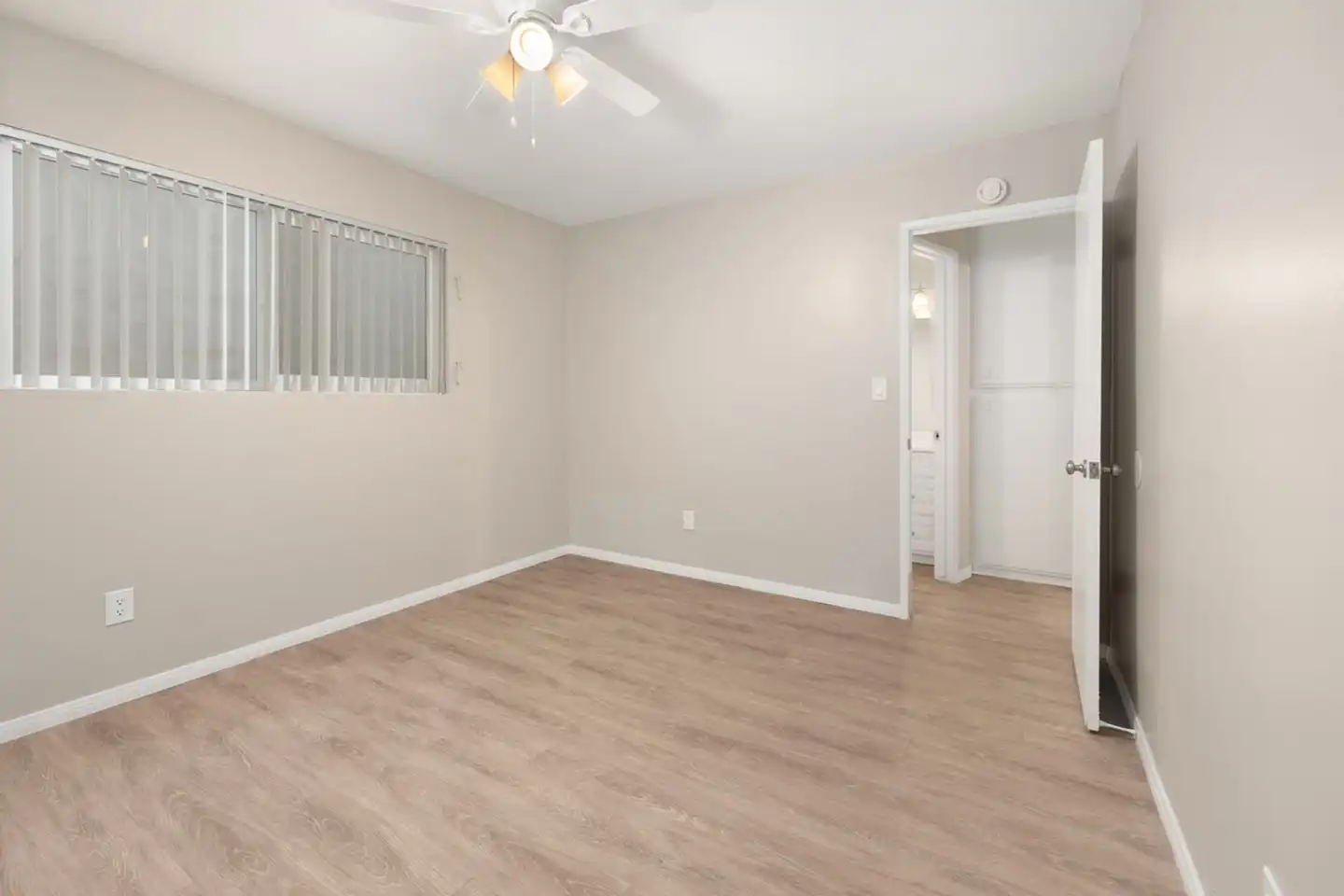 4160 Hamilton St unit Unit 2 photo 2