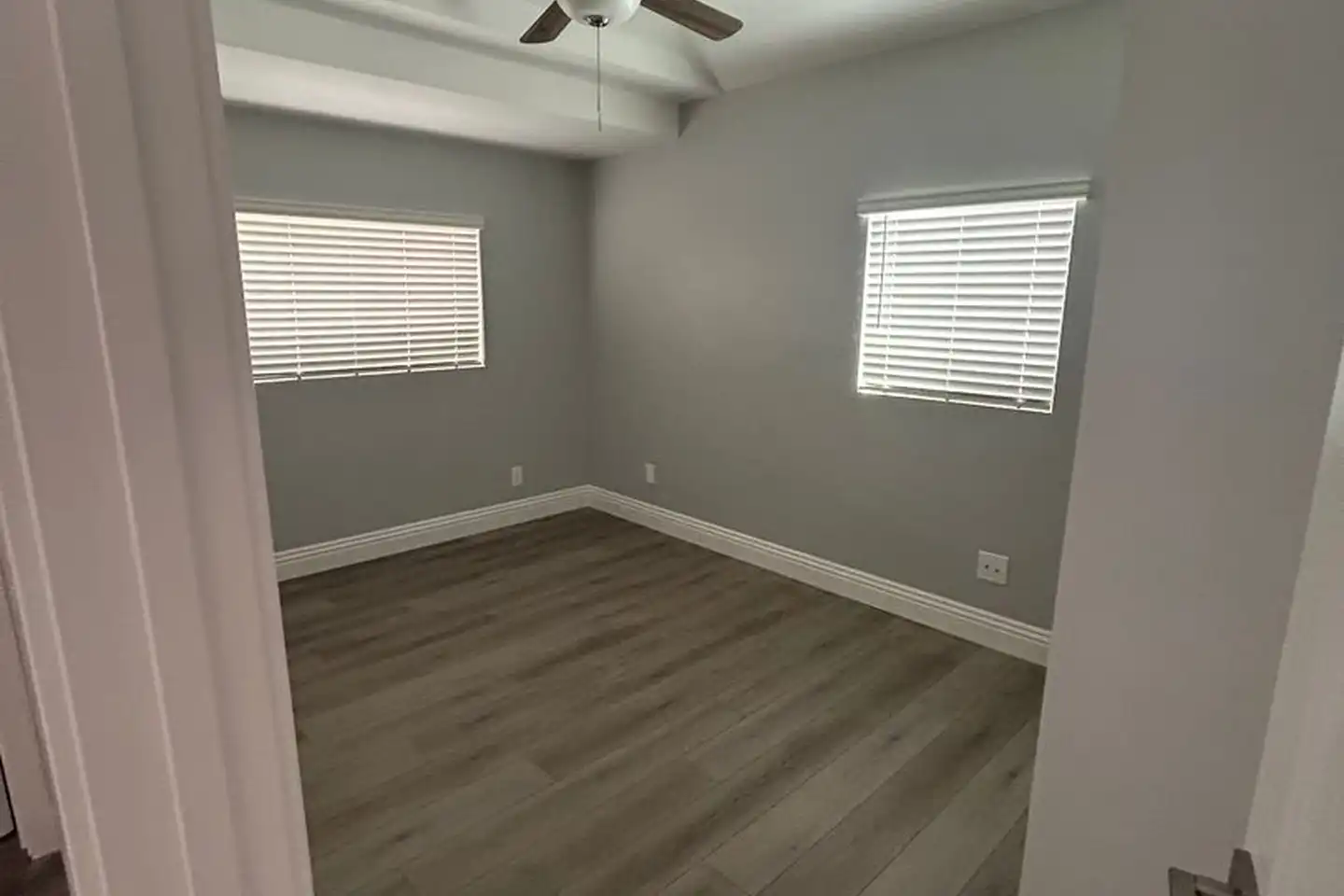 3922 Third Ave unit 3922 photo 4