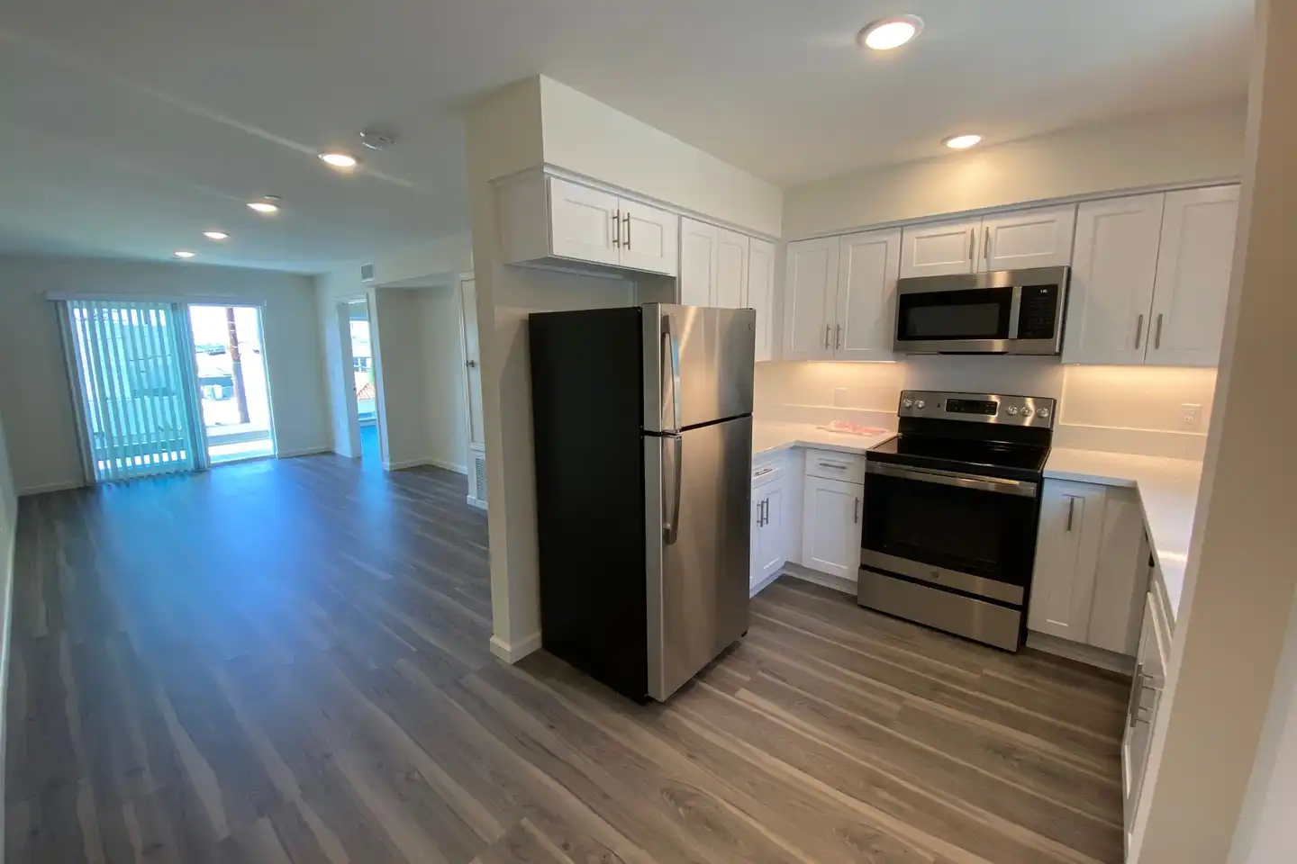 1704 Hornblend St unit 305