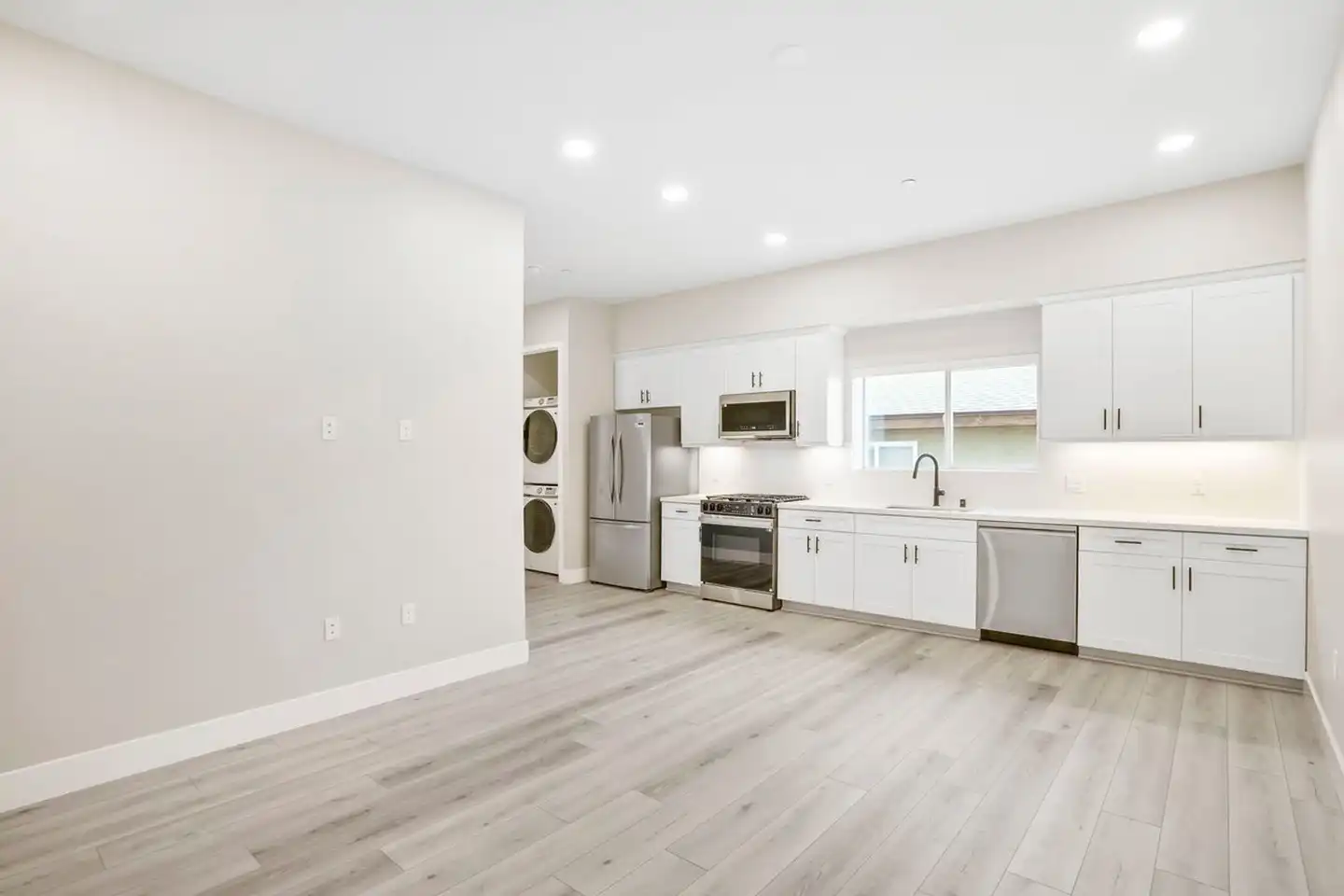 4072 Georgia St unit 4