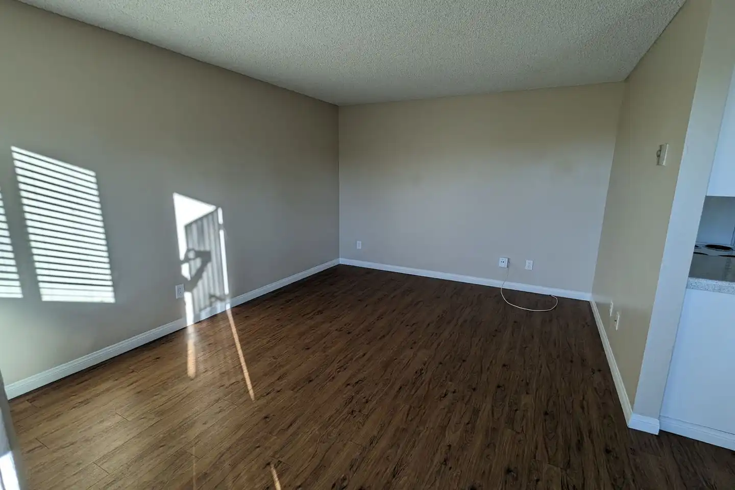 2510 Howard Ave unit 07 photo 3