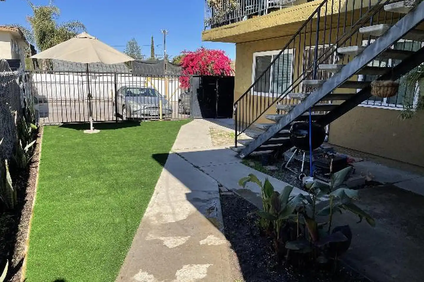 5368 Imperial Ave photo 5