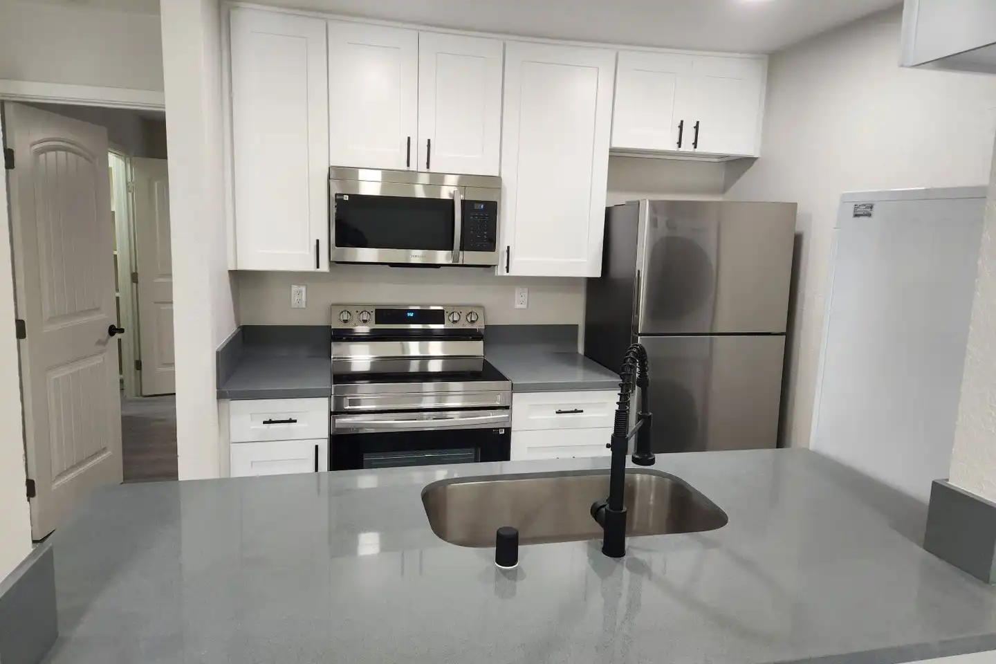 4368 Wilson Ave unit 3