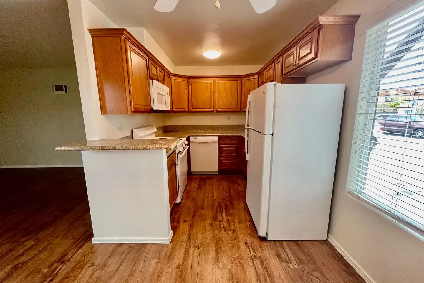 2605 Madison Ave unit #4 photo 5