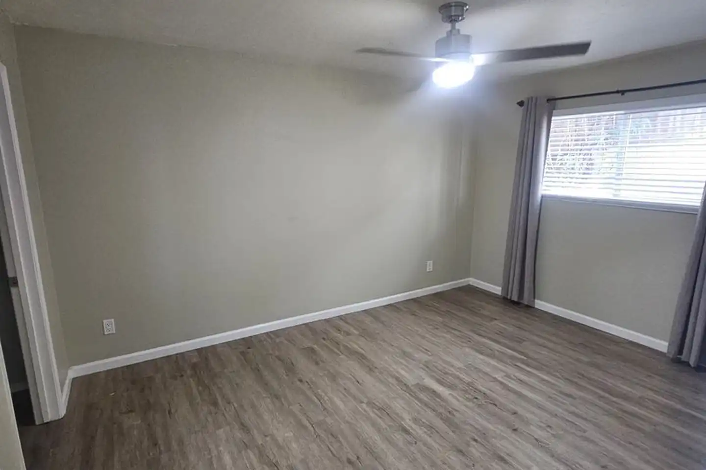 3928 Alabama St unit Unit J photo 2