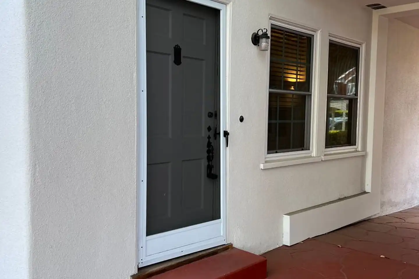 740 D Avenue photo 2