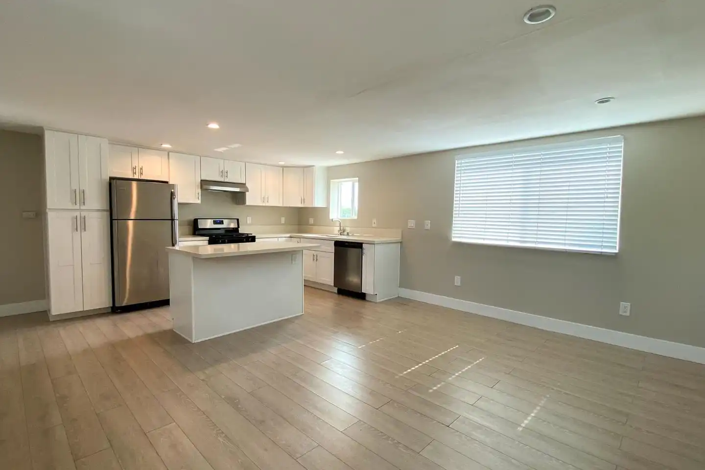 4518 30th St unit 4524 1/2 photo 4