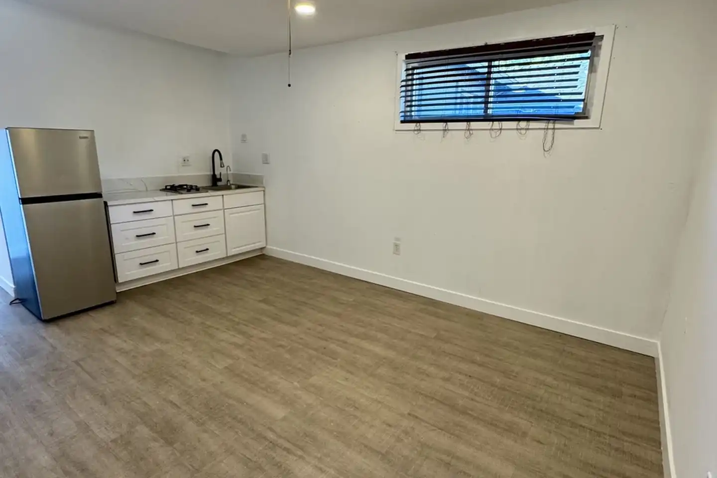 1416 El Prado Pl
