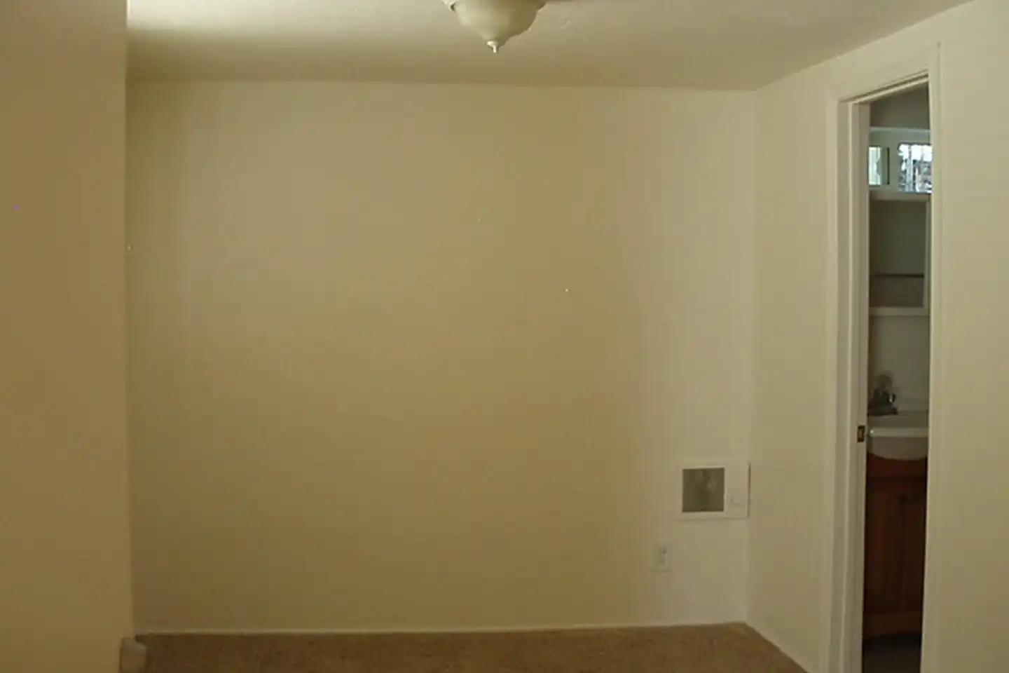 1140 1/2 20th St unit 1140 1/2 20th Street. San Diego CA 92102 photo 2