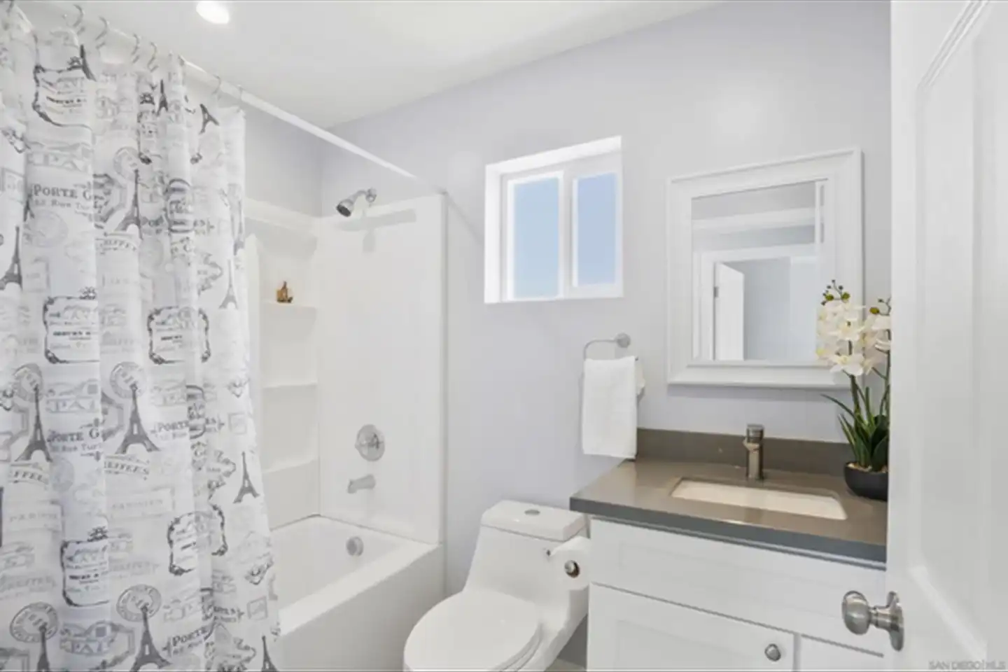 3580 K St unit 2 photo 3