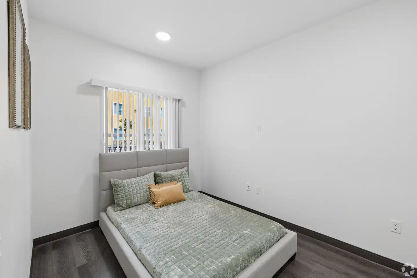 3509 Vista Ln unit 101 photo 3