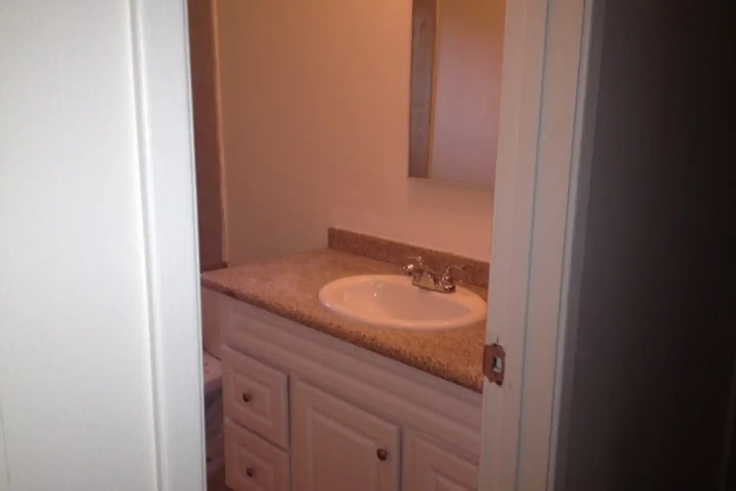1725 W 9th Ave unit 2029021 - 1723 photo 2