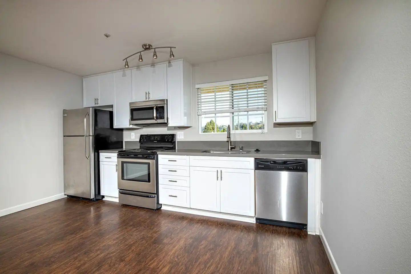5763 Riley St unit Unit 4 photo 5