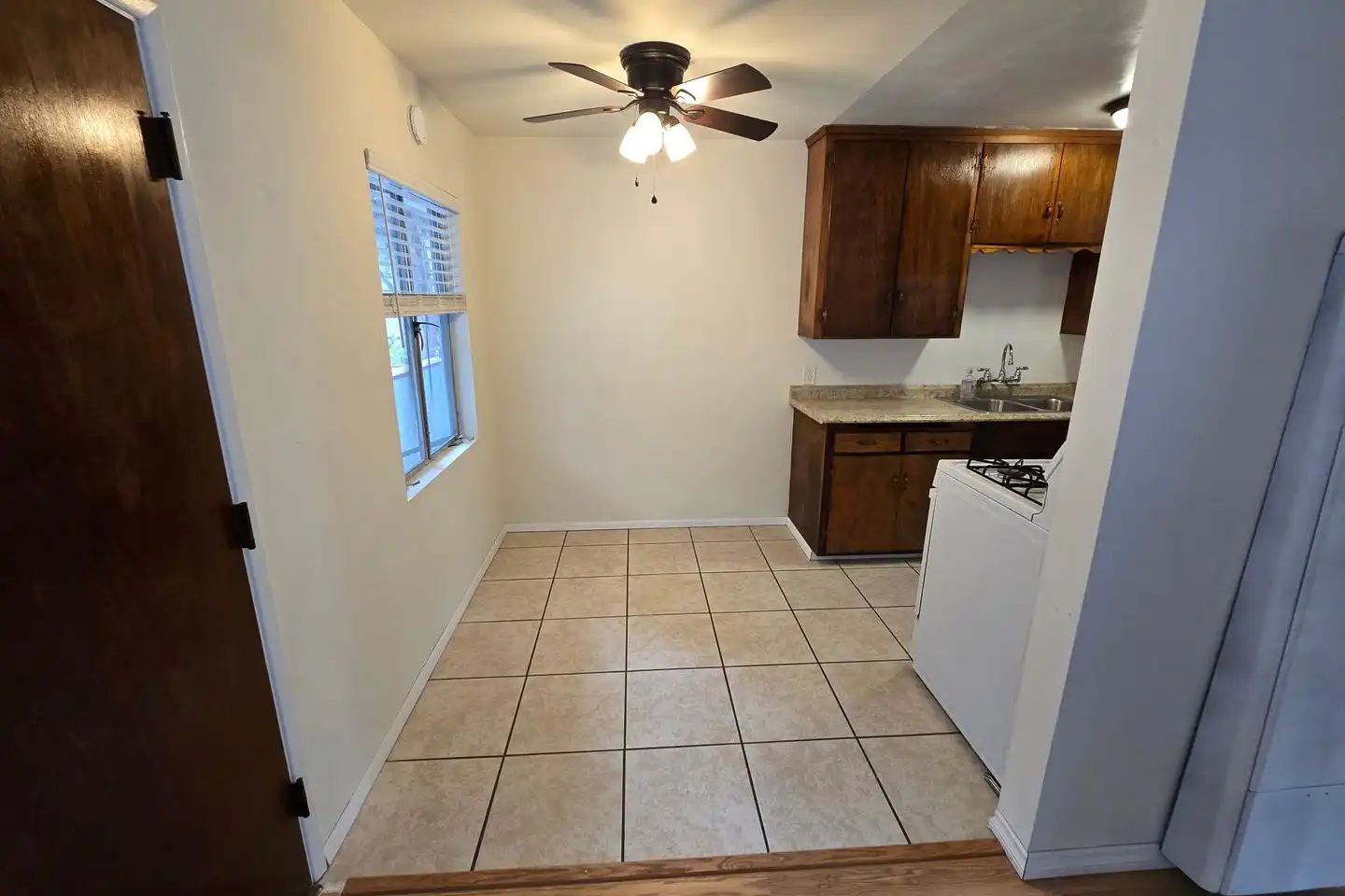3710 First Ave. unit 3712 photo 4