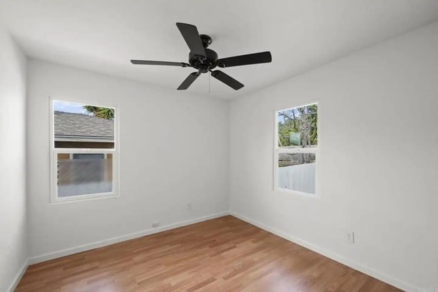 2634 Juan St photo 3