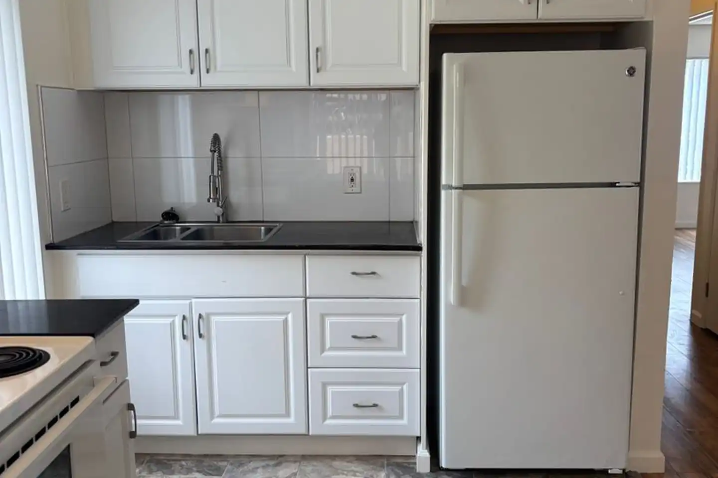 8230 Lemon Grove Way unit 18 photo 2