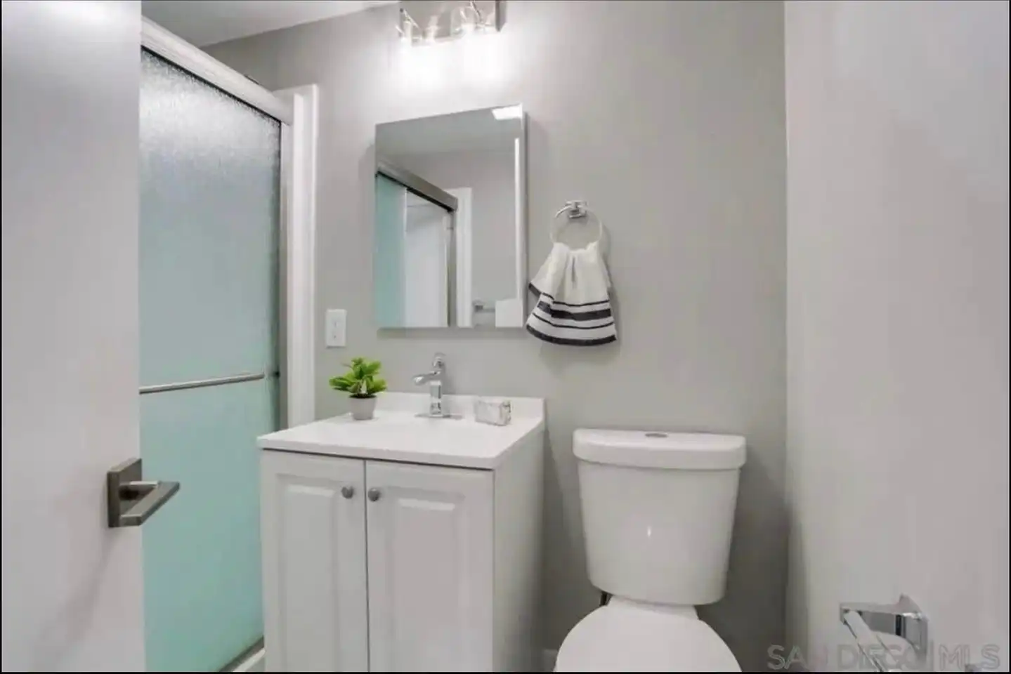 3137 Mira Mesa Ave photo 5
